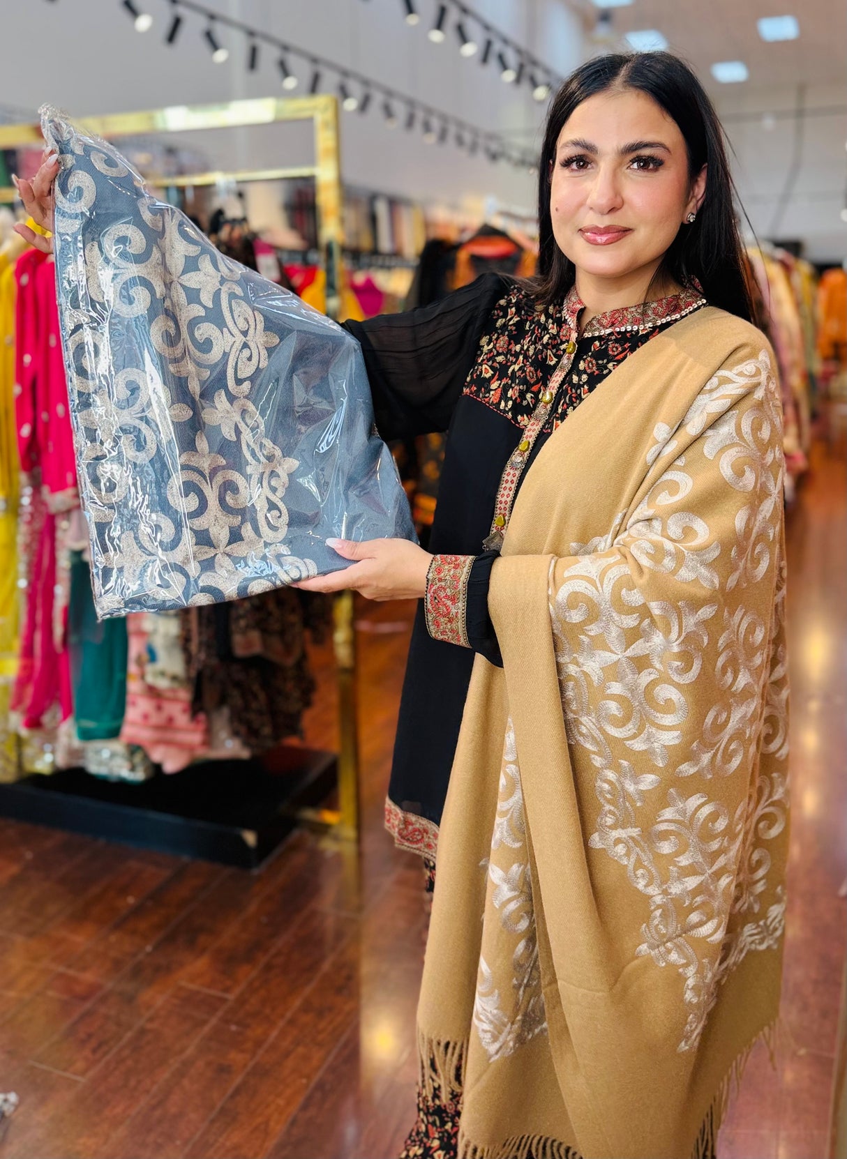 Kashmiri Stole