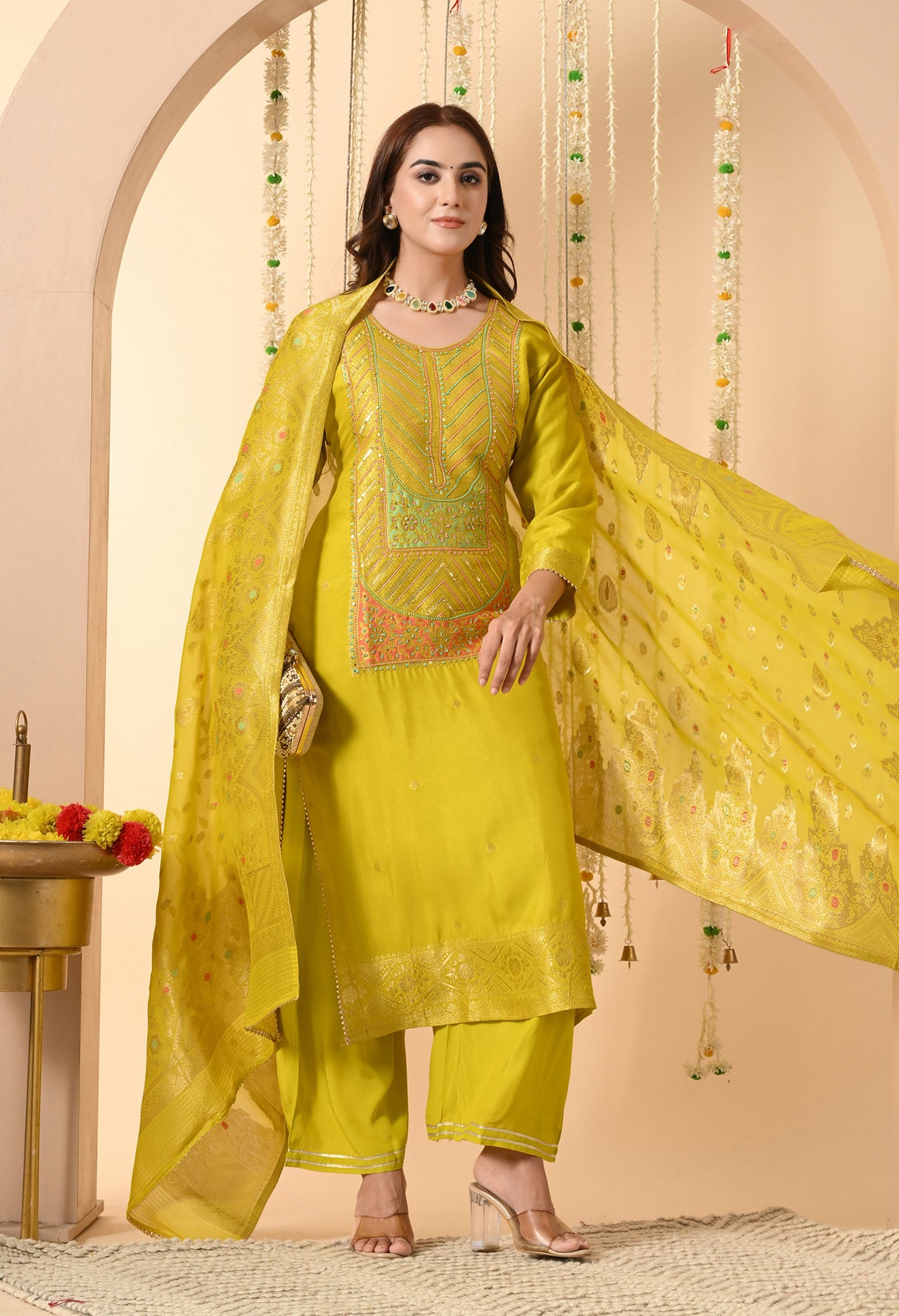 Surajmukhi suit