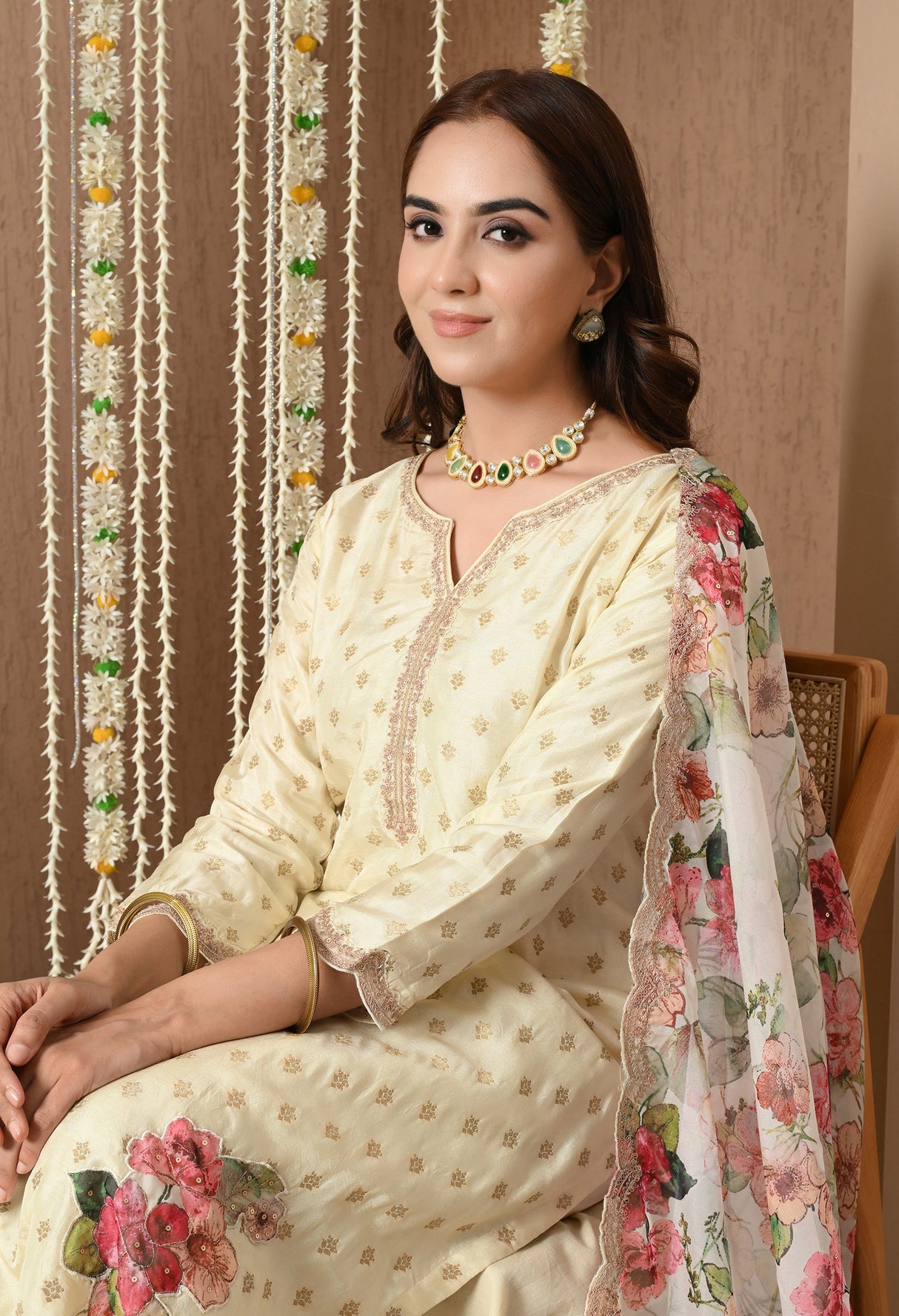 Phoolwari Elegance