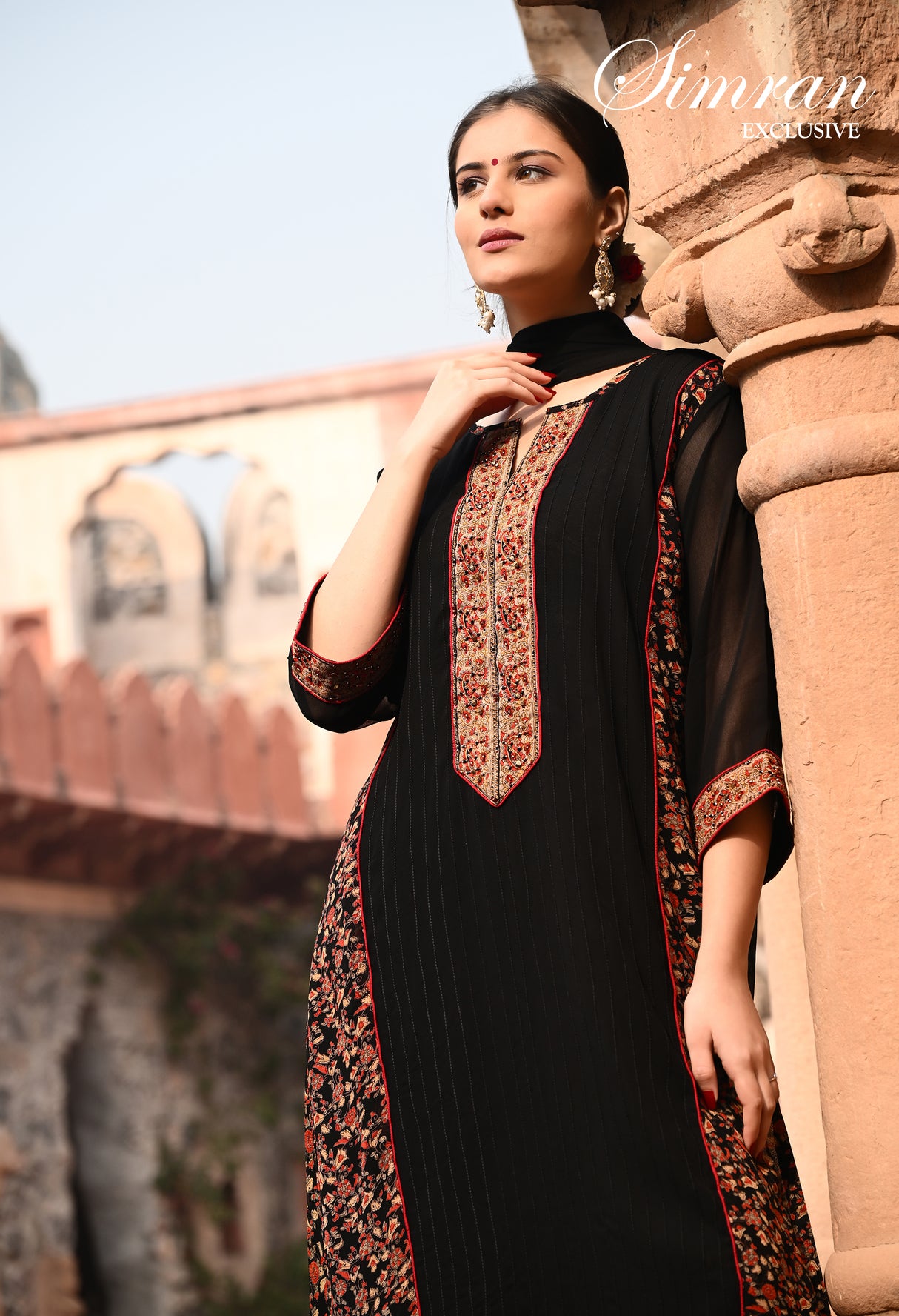 Jan-E-Jahan Suit