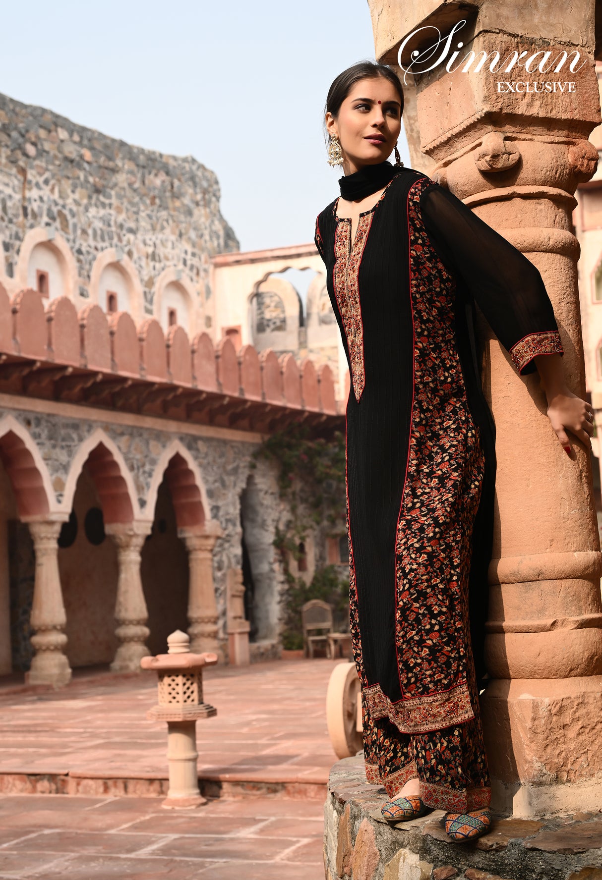 Jan-E-Jahan Suit