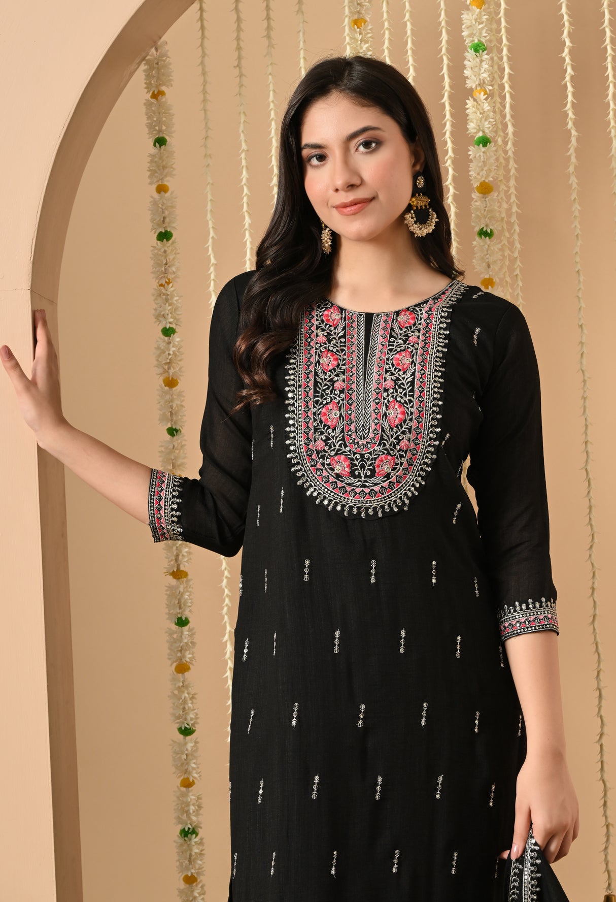 Gulshan suit