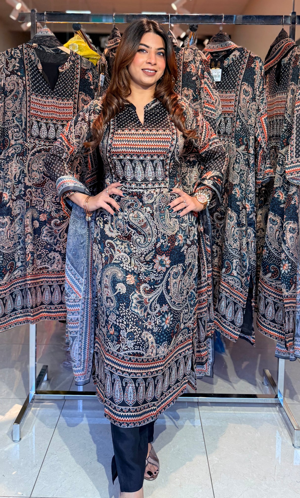 BLACK PRINTED SUIT