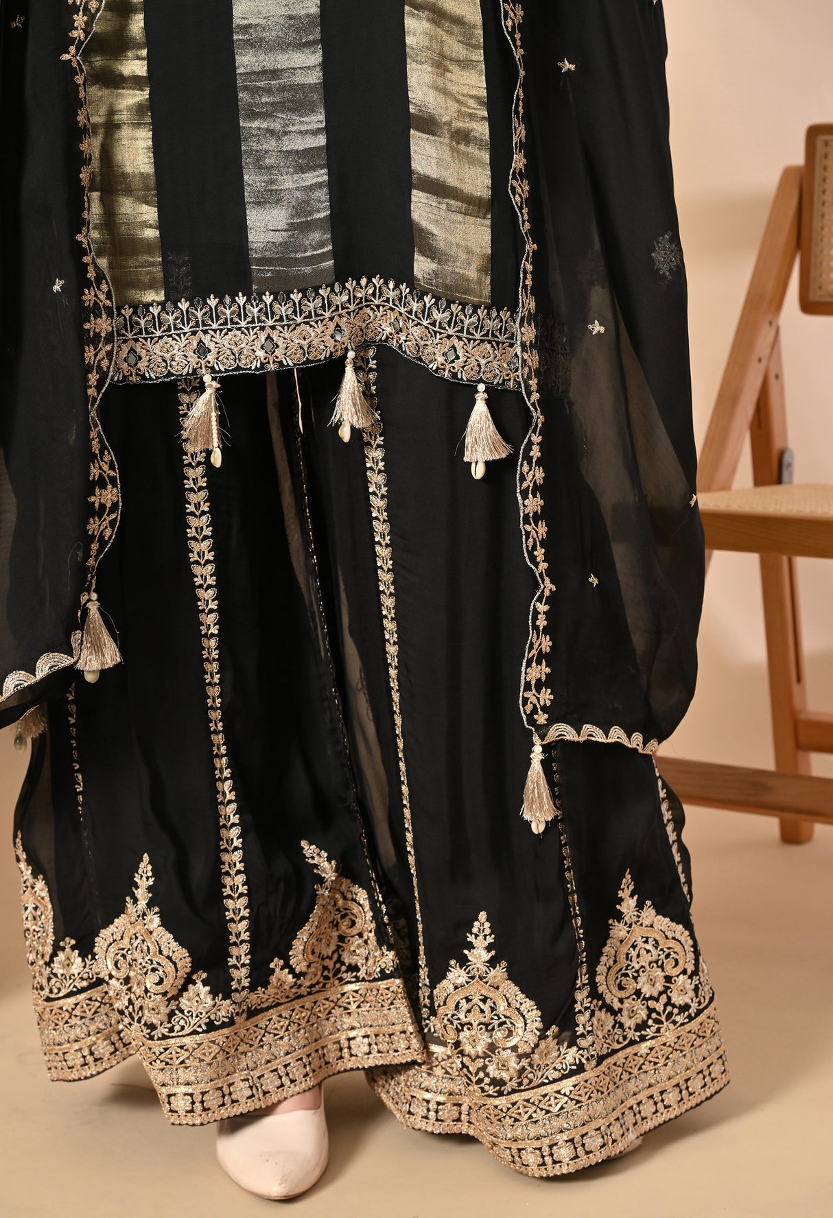 Husna Noir sharara