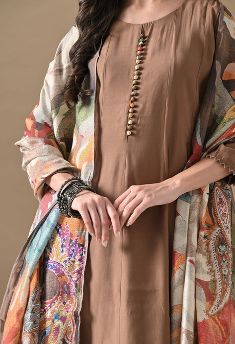 Saaira solid