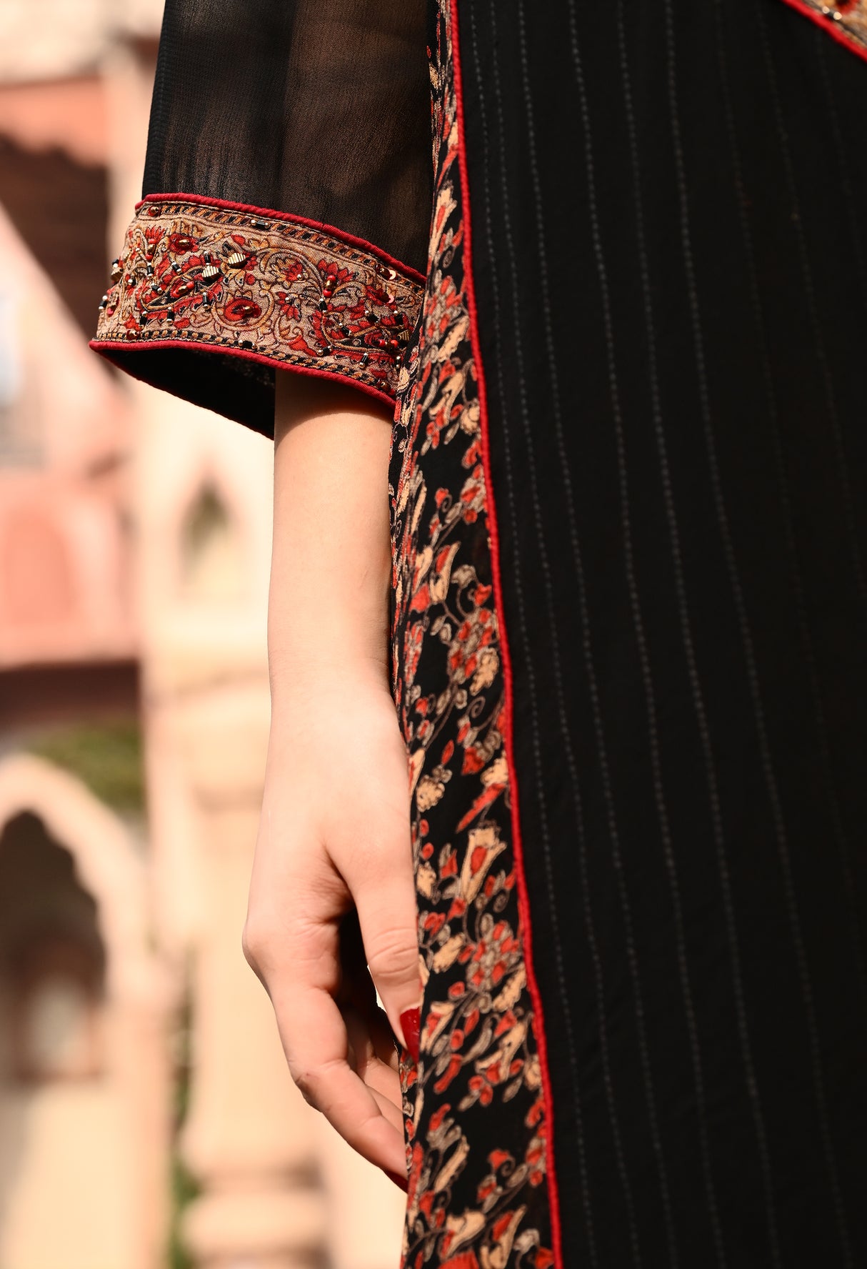 Jan-E-Jahan Suit