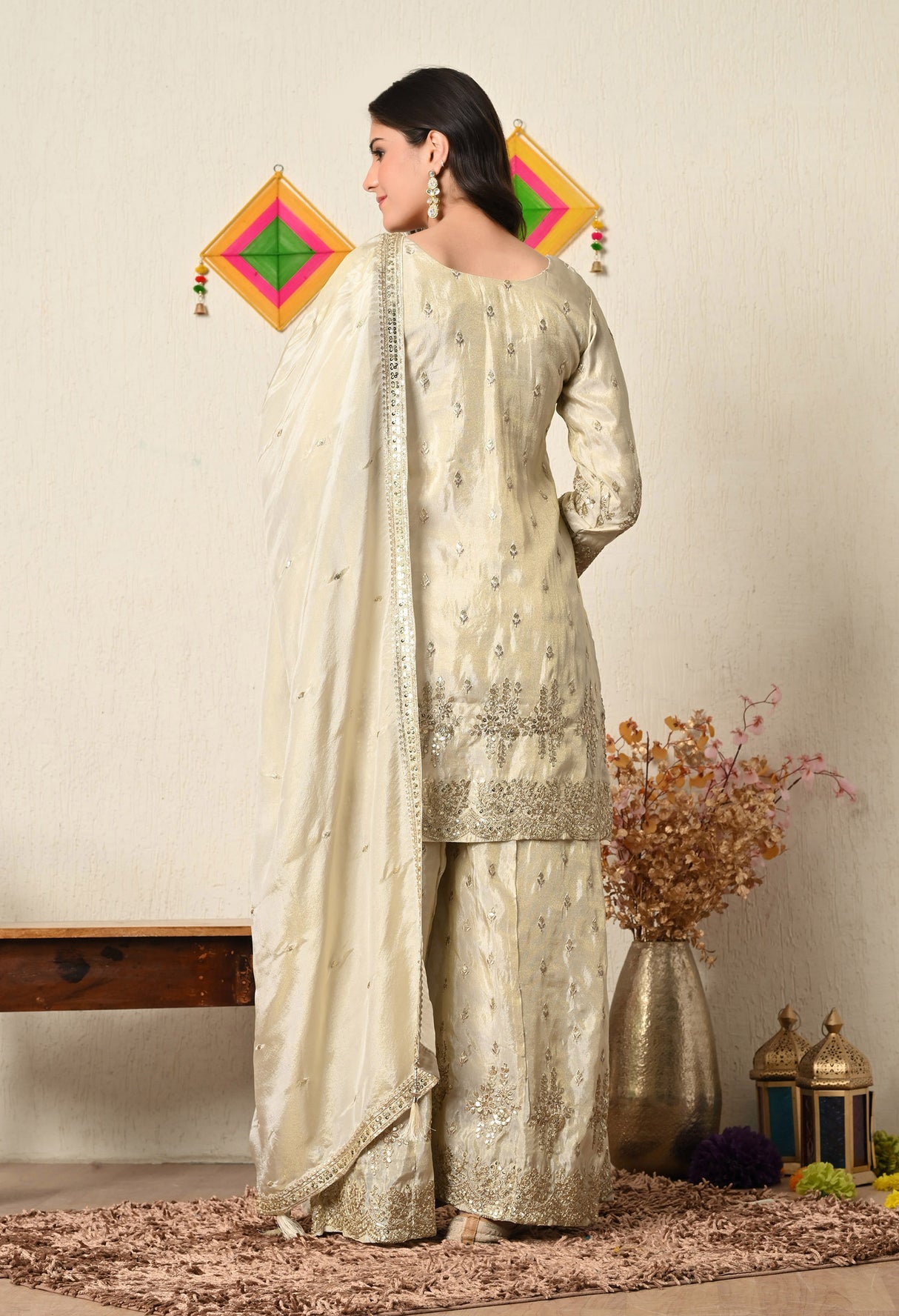 Roshni Suit