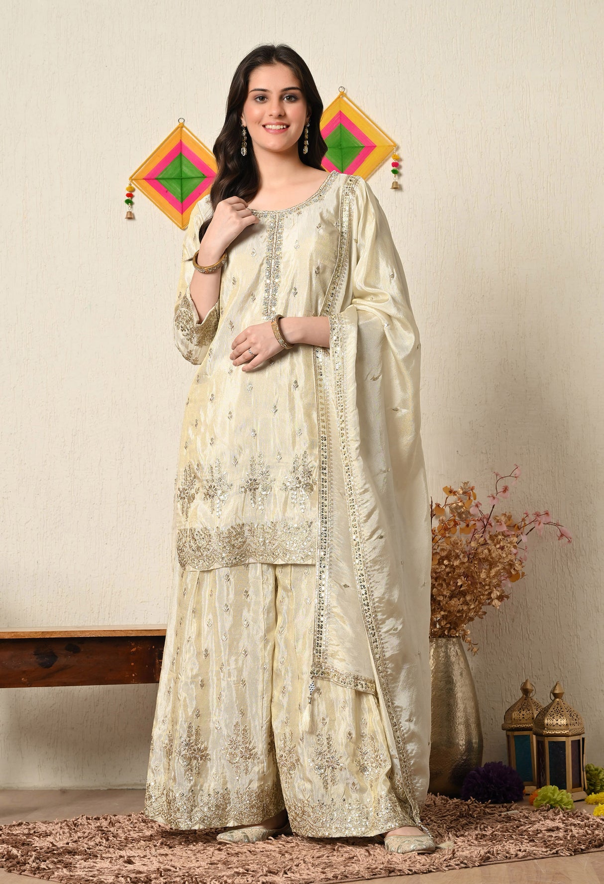 Roshni Suit
