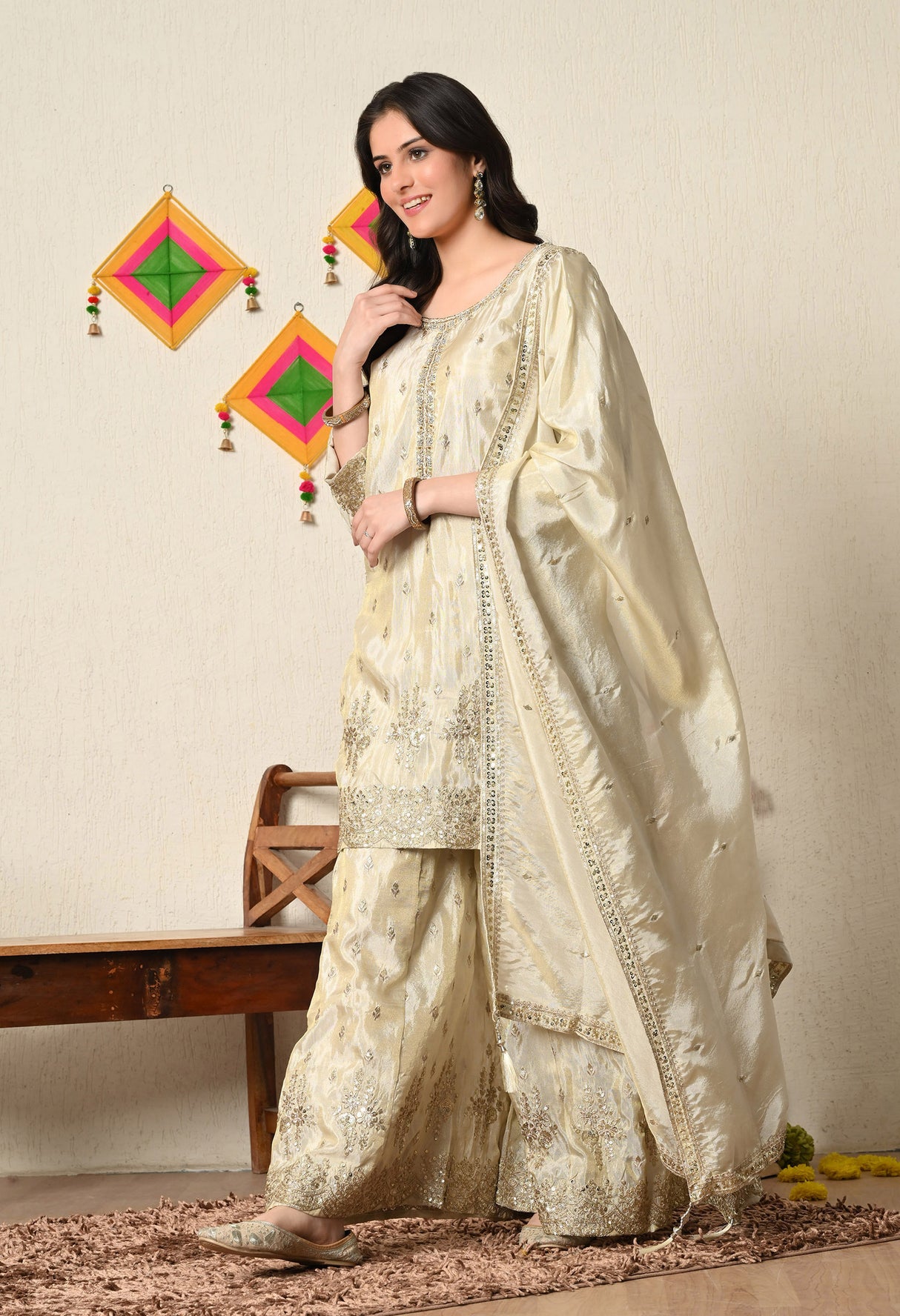 Roshni Suit