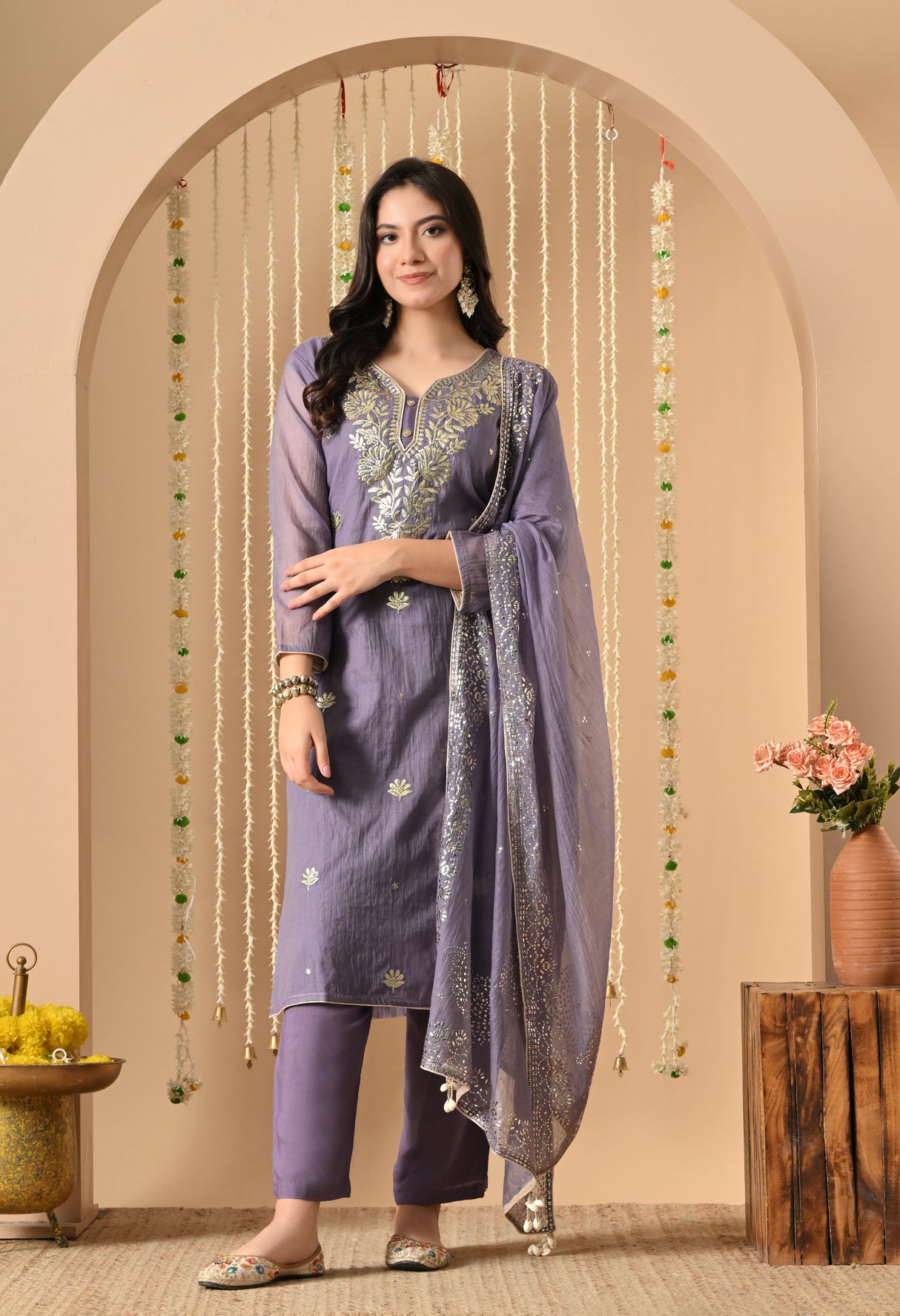 Raunaq-e-Rang Suit