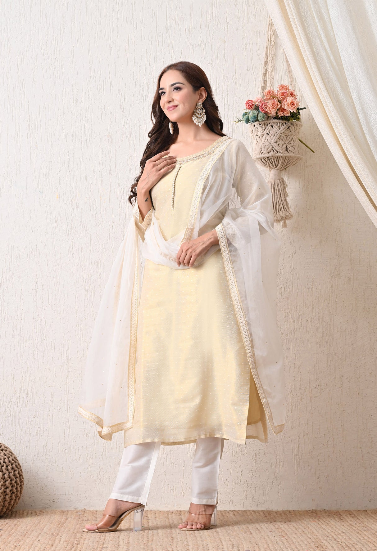 Ivory Gold Aura
