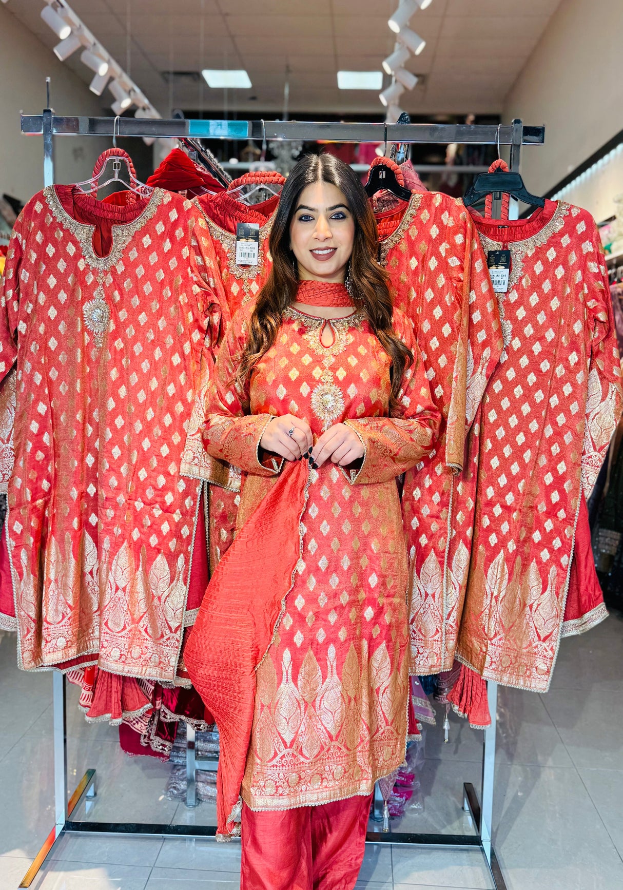 fijayanoor suit