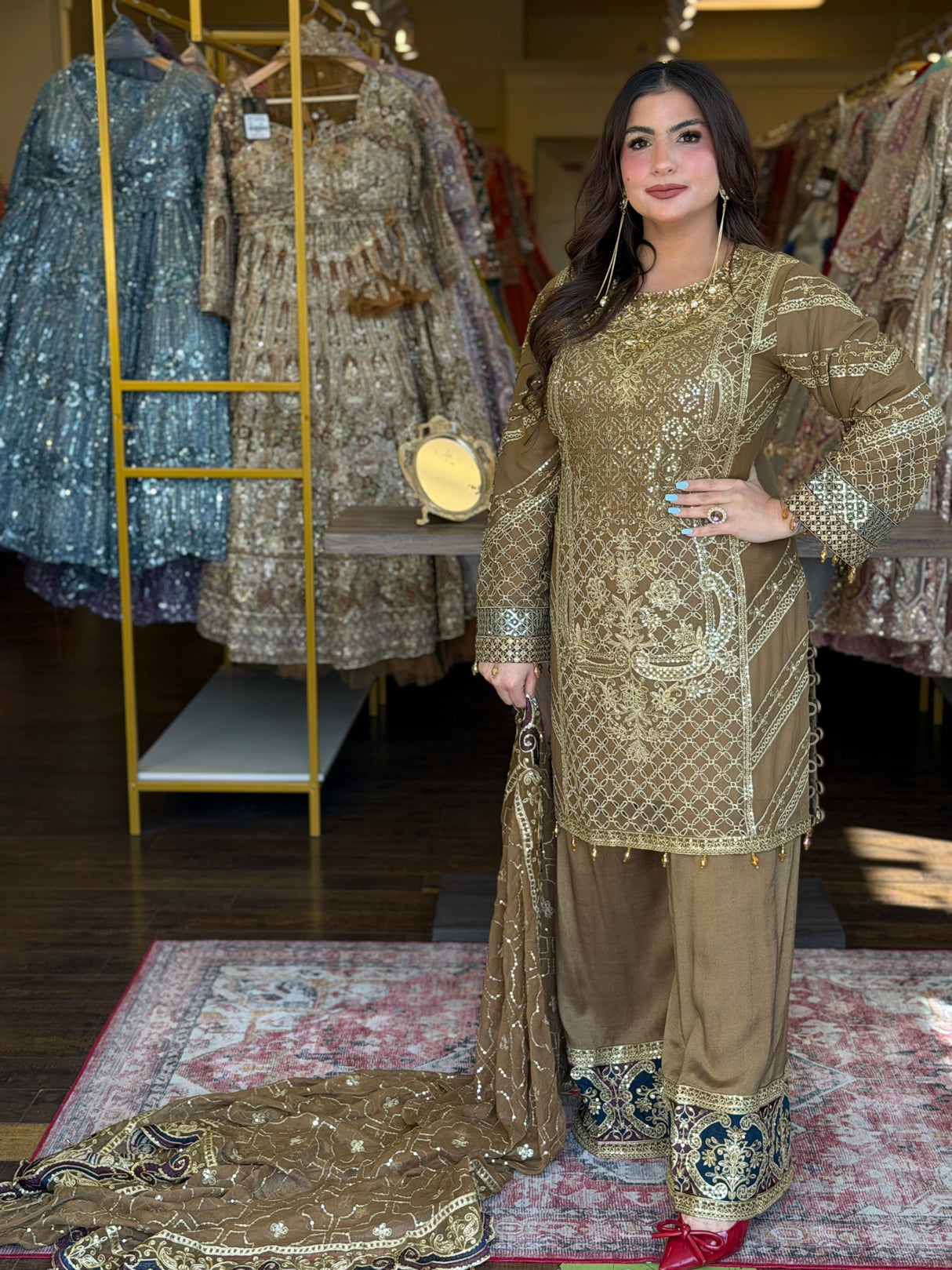 Shahi Nazaakat Suit